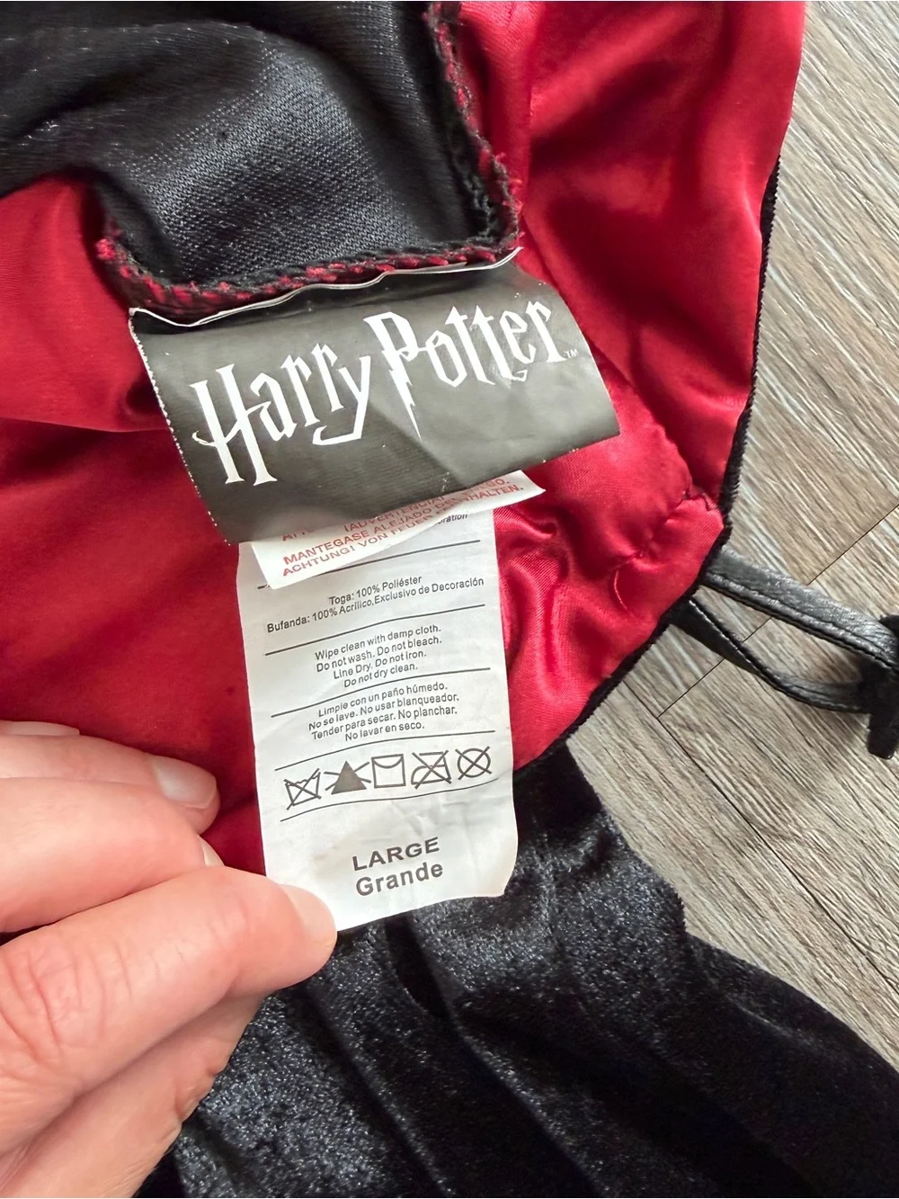 Harry Potter robe & accessories